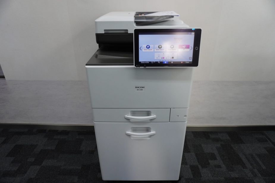 Ricoh IMC300 A4 MFP Farblaserdrucker Kopierer Netzwerkdrucker + Scanner Fax! Nur 16.100 Gesamtseiten!